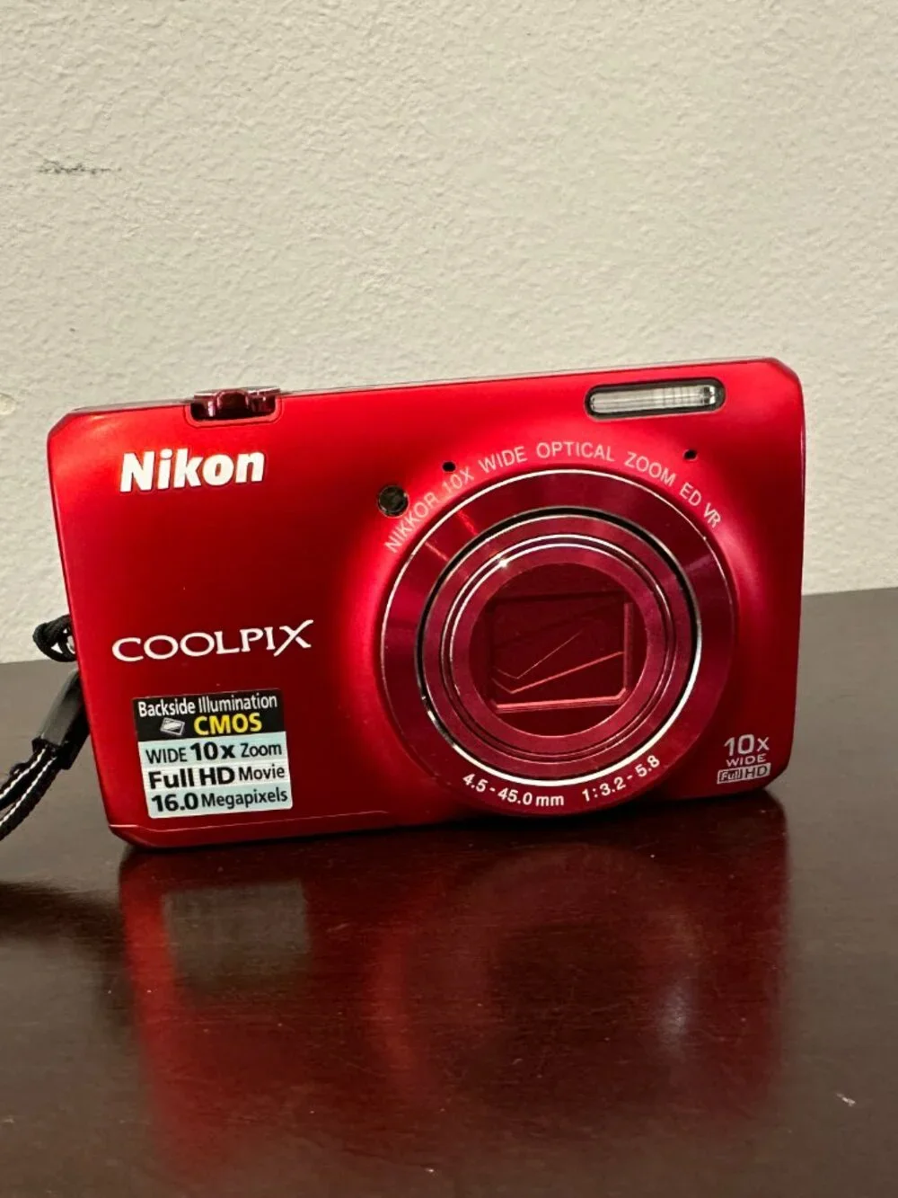Nikon COOLPIX S6300 Digital Camera 16.0MP 10X Optical Zoom Red 90%